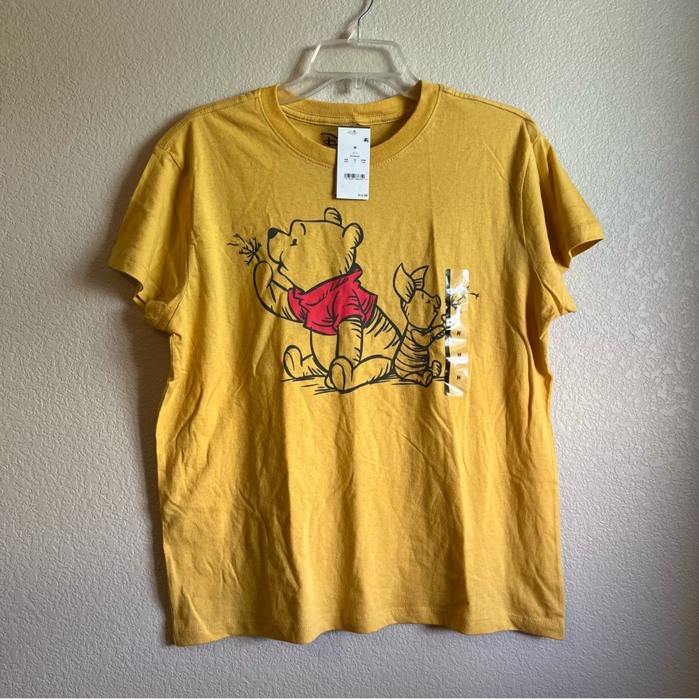 Disney Pooh and Piglet Yellow Graphic T-Shirt Women’s Medium